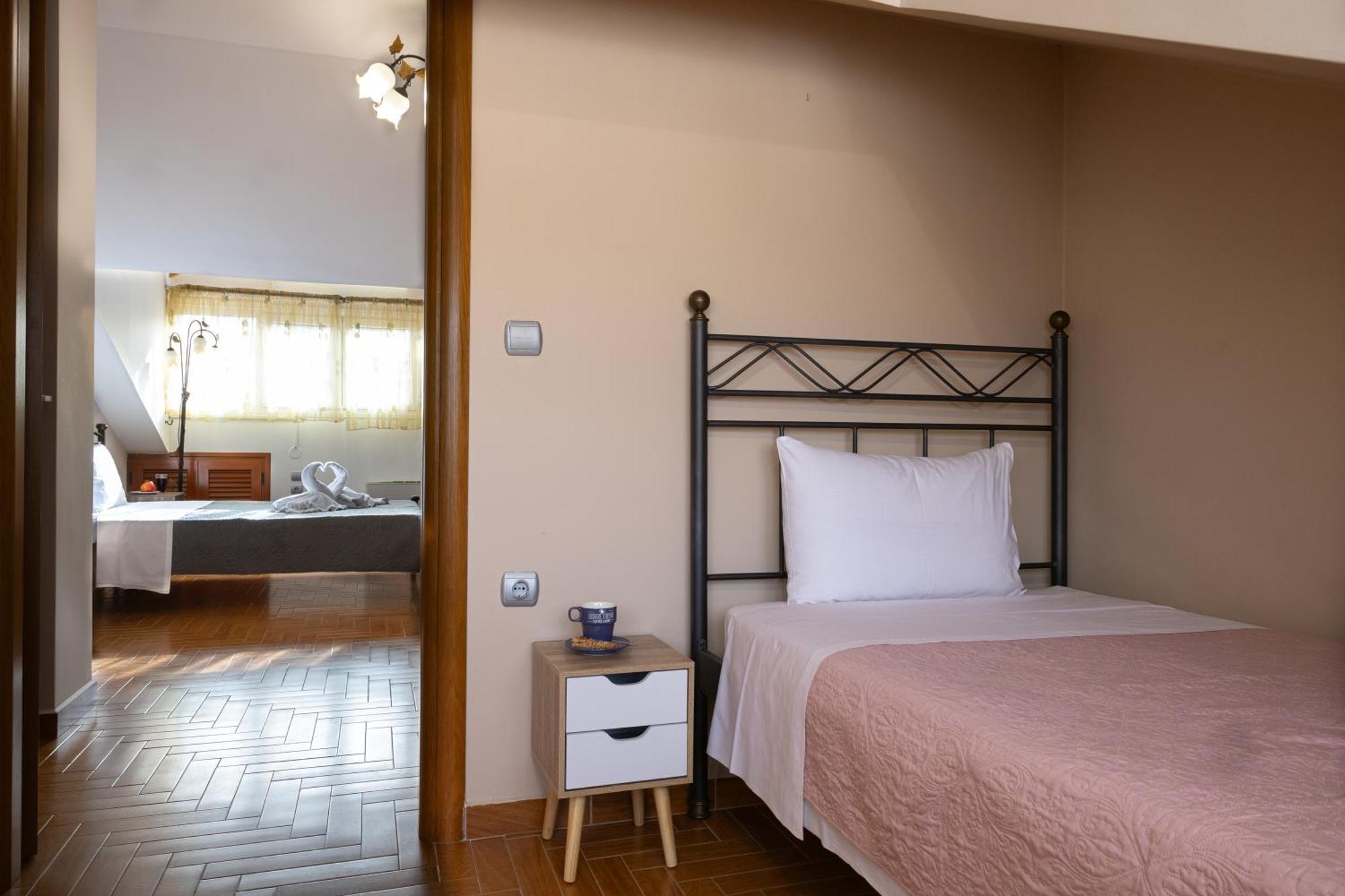 Pavlos Apartments Аргостолион Экстерьер фото